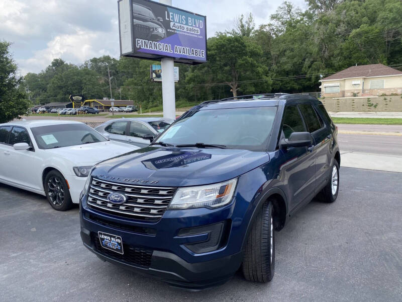 2016 Ford Explorer