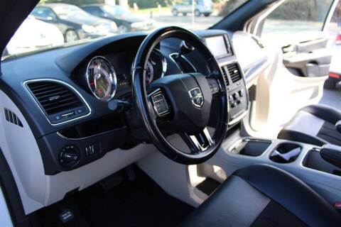 2020 Dodge Grand Caravan SXT