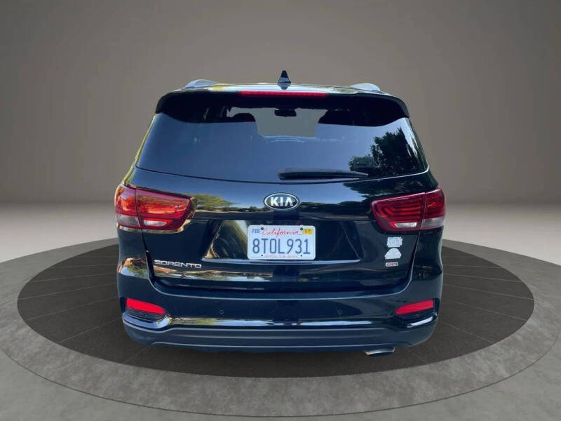 2019 Kia Sorento LX