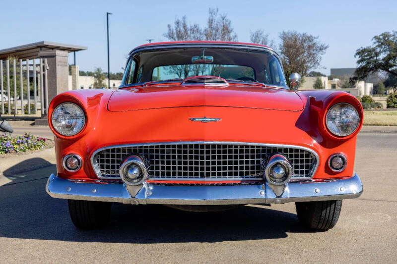 1956 Ford Thunderbird