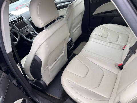 2016 Ford Fusion Titanium