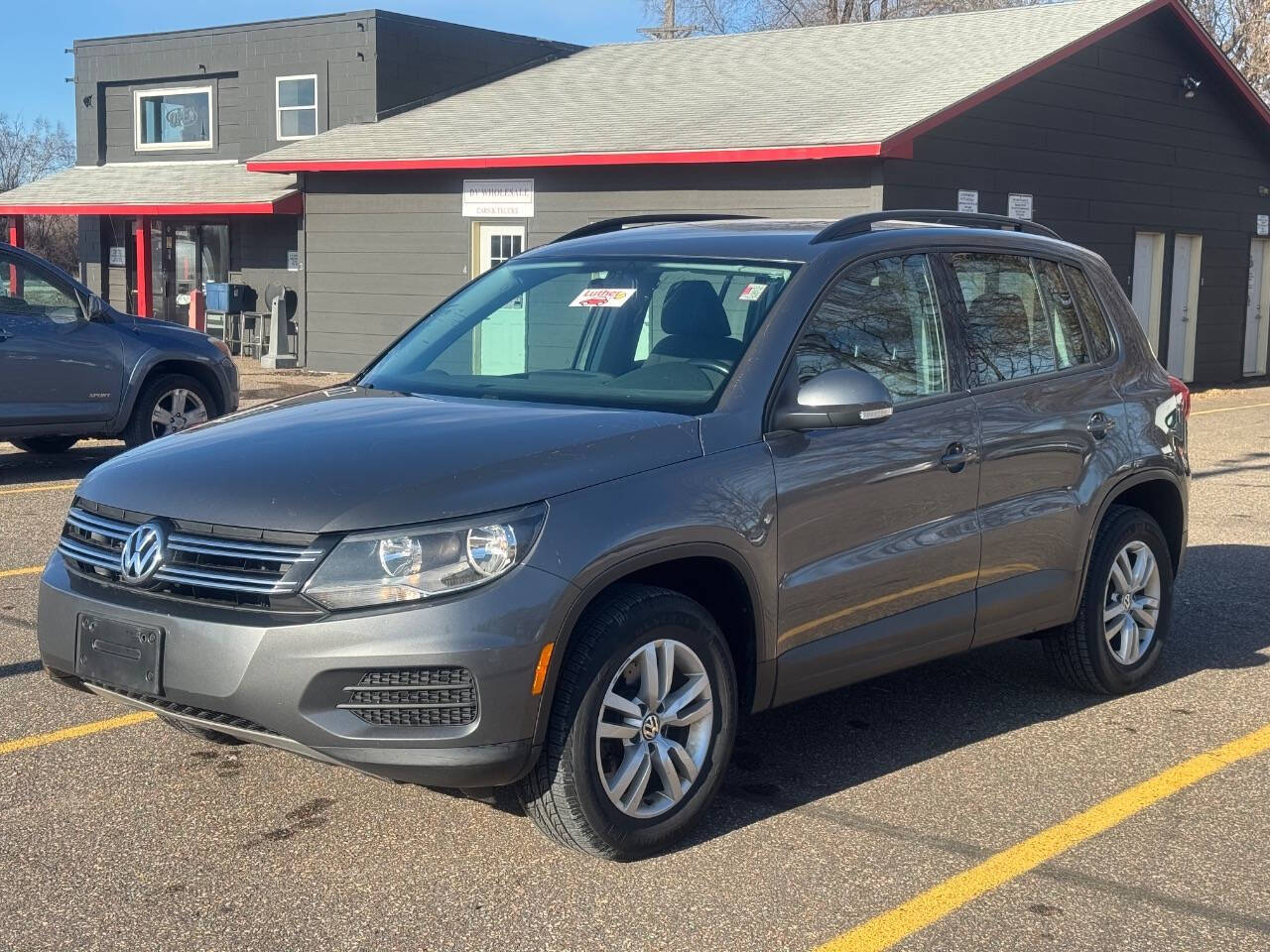 2015 Volkswagen Tiguan for sale at LUXURY IMPORTS AUTO SALES INC in Ham Lake, MN