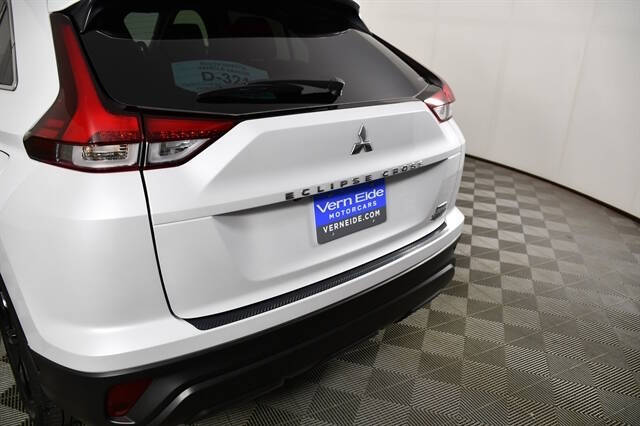 2023 Mitsubishi Eclipse Cross LE