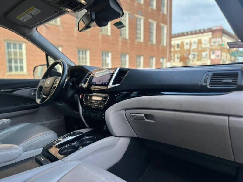 2017 Honda Pilot Elite