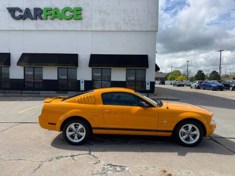 2008 Ford Mustang V6 Deluxe