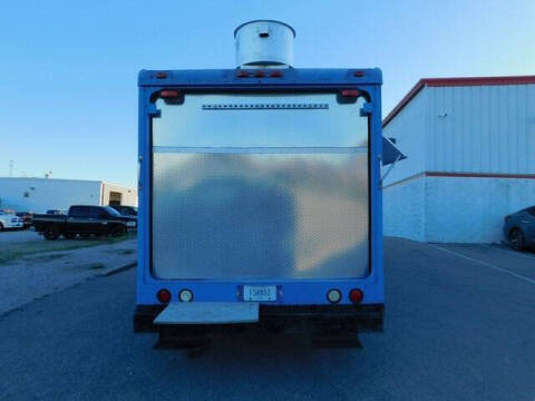 1999 Freightliner MT45 Chassis