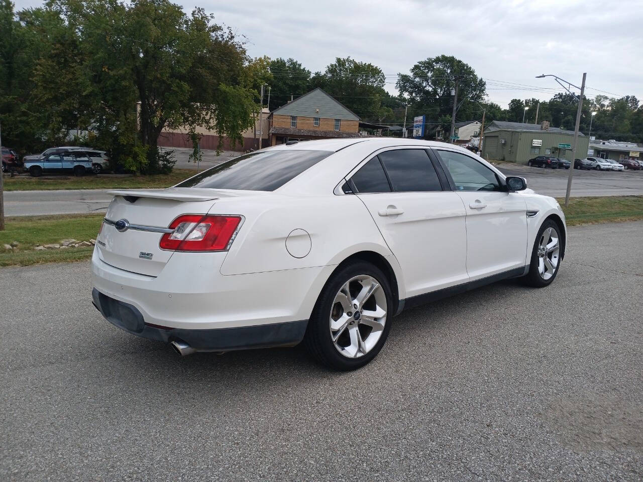 2010 Ford Taurus for sale at Fast Track Auto Mart in Kansas City, MO