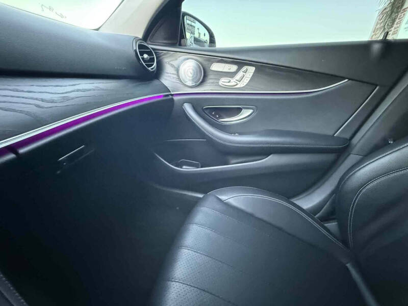 2018 Mercedes-Benz E-Class E 300