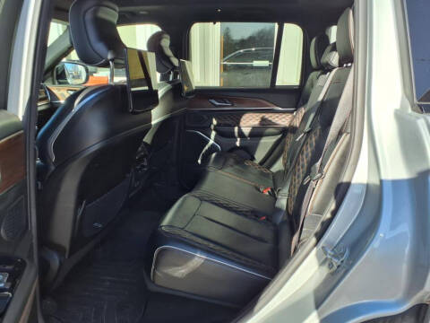 2023 Jeep Grand Cherokee Summit