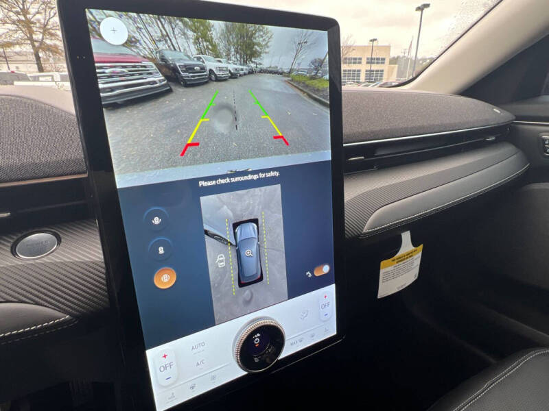 2025 Ford Mustang Mach-E Premium