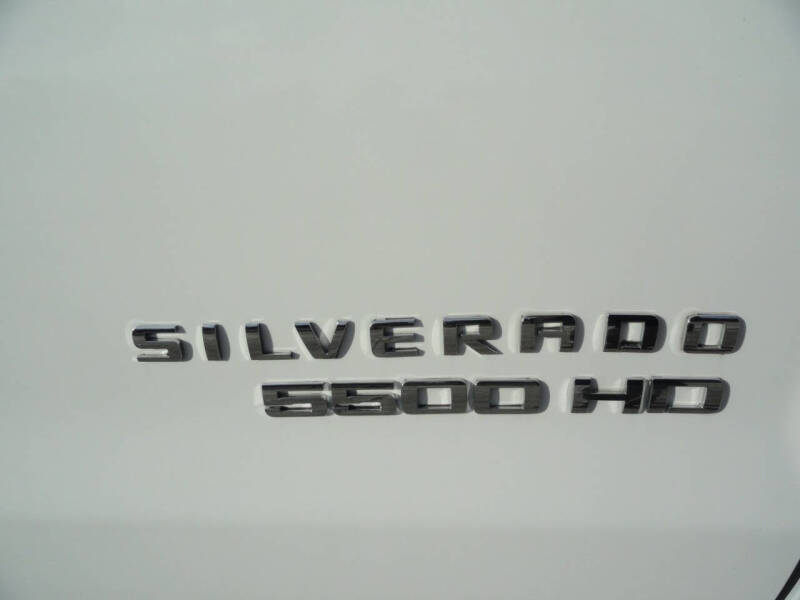 2022 Chevrolet Silverado 5500HD