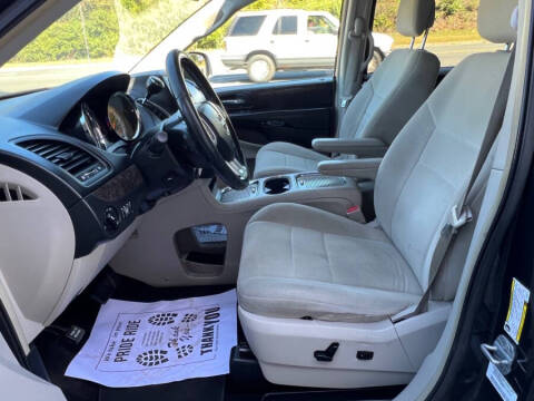 2011 Dodge Grand Caravan Crew