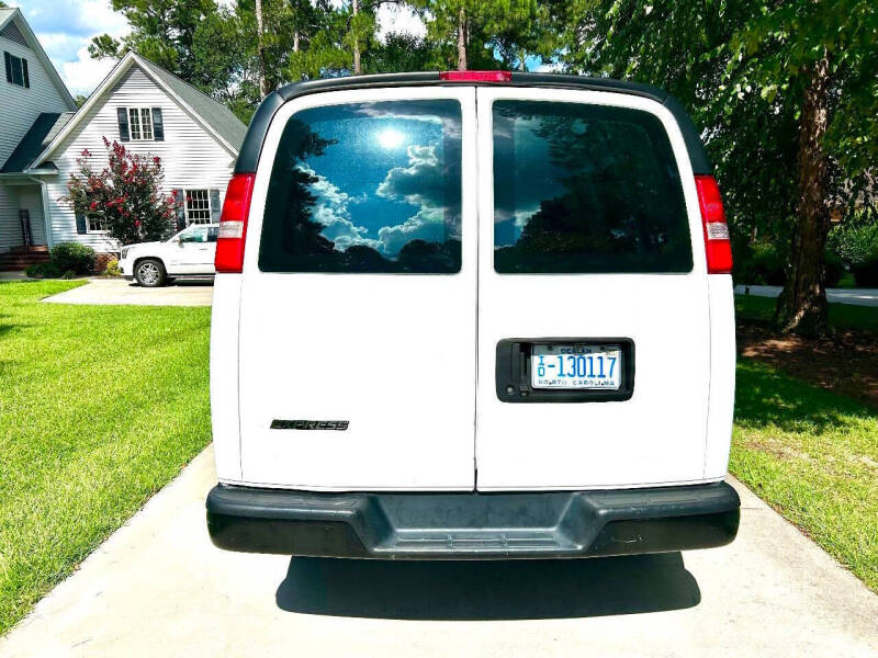 2019 Chevrolet Express 2500