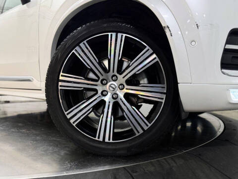 2023 Volvo XC90 B6 Ultimate Bright Theme 6P