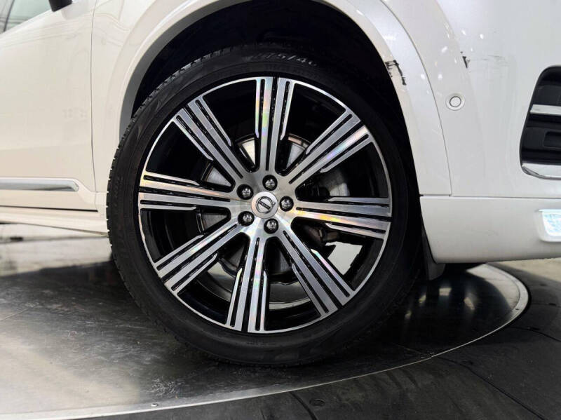 2023 Volvo XC90 B6 Ultimate Bright Theme 6P