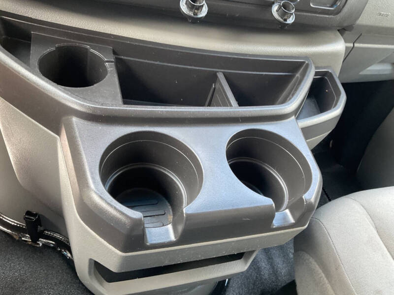 2013 Ford E-Series E-250