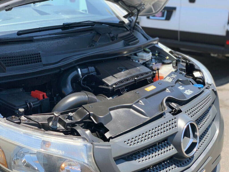2016 Mercedes-Benz Metris Passenger