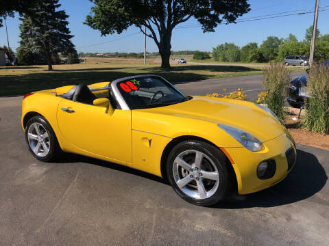 2008 Pontiac Solstice for sale at Fox Valley Motorworks in Lake In The Hills IL