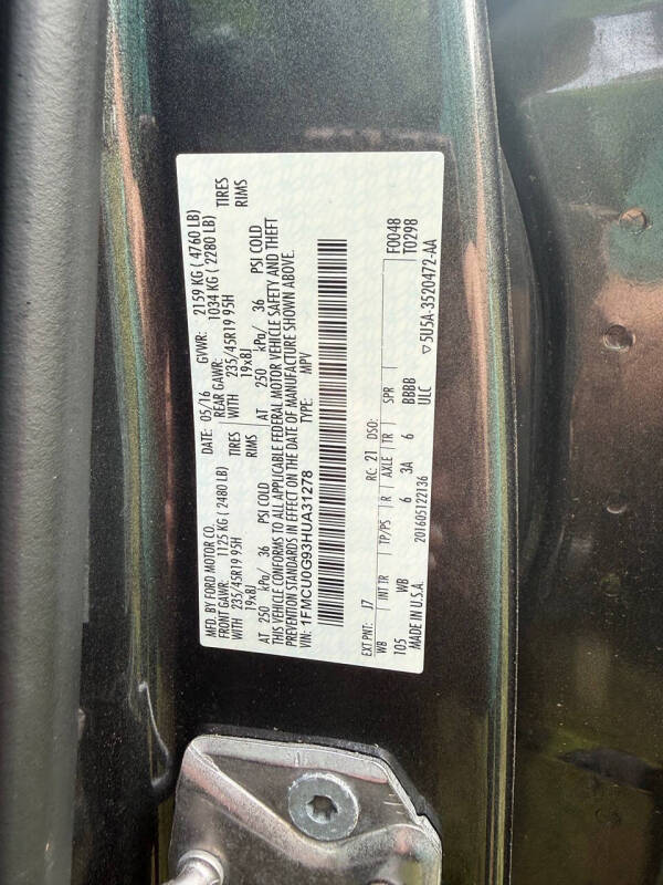 2017 Ford Escape SE