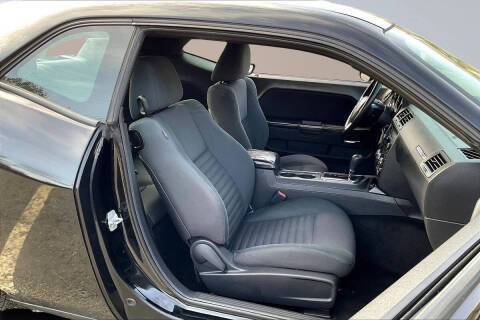 2012 Dodge Challenger SXT