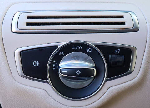 2020 Mercedes-Benz C-Class C 300