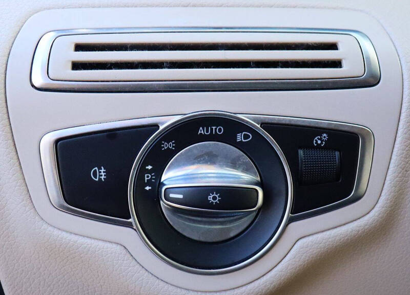 2020 Mercedes-Benz C-Class C 300