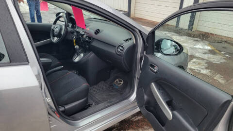 2013 Mazda MAZDA2 Sport