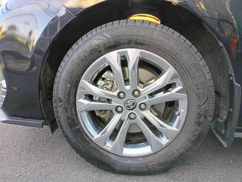 2022 Toyota Sienna XSE 7-Passenger