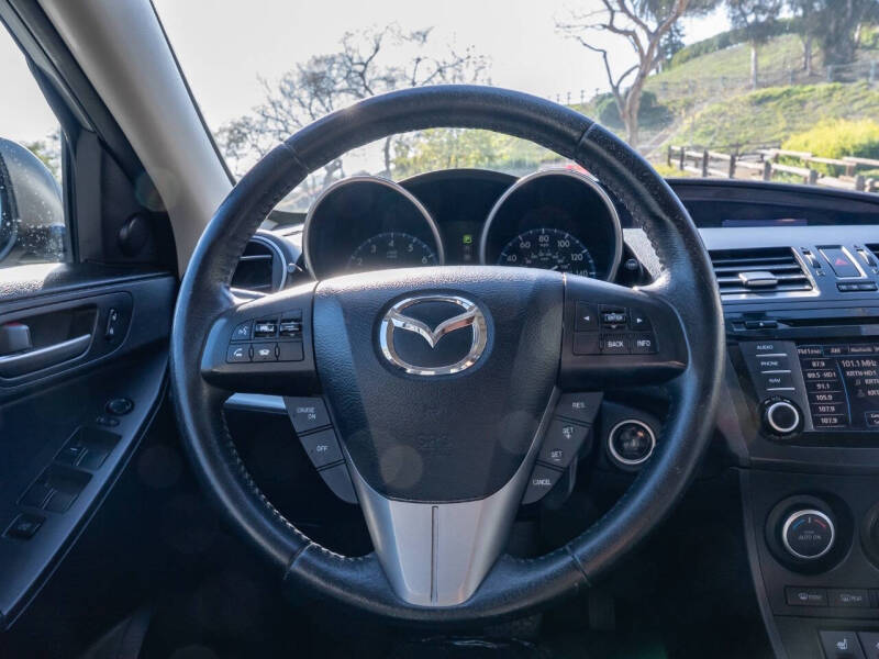2013 Mazda MAZDA3 i Grand Touring
