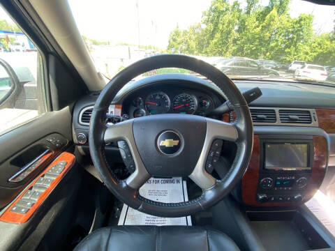 2012 Chevrolet Suburban LT