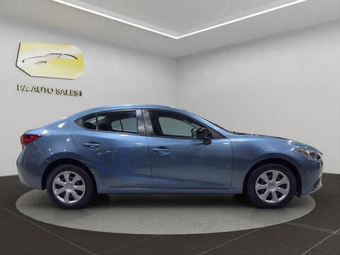 2015 Mazda MAZDA3 i SV