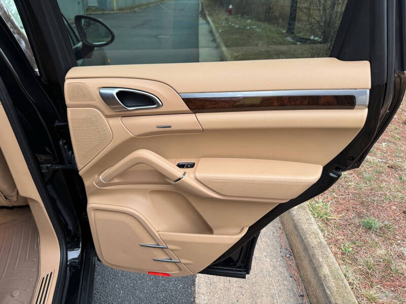 2012 Porsche Cayenne