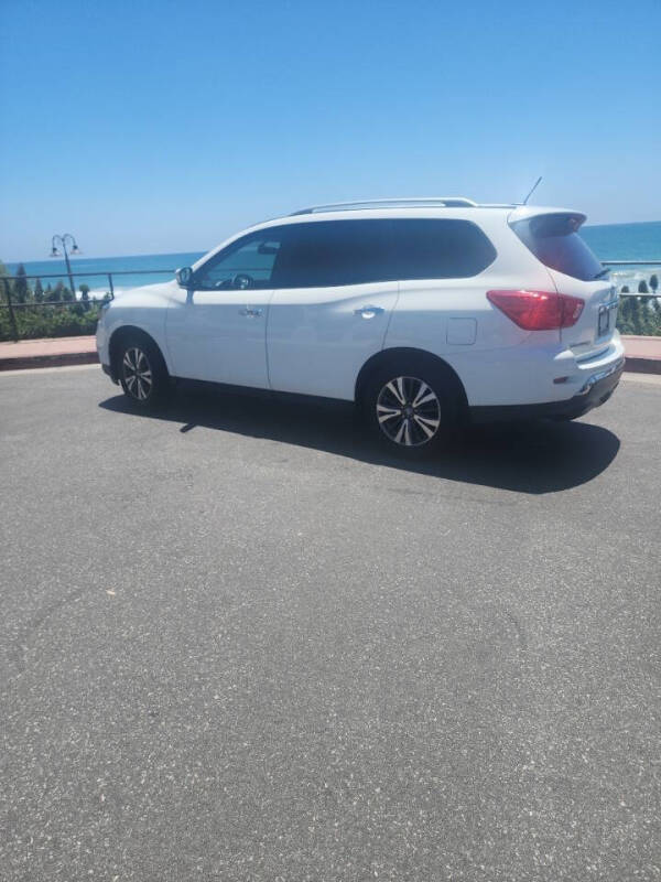 2018 Nissan Pathfinder S