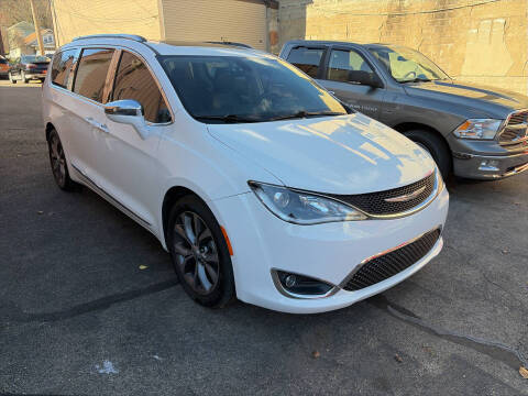 2018 Chrysler Pacifica Limited