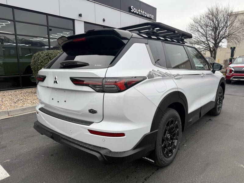 2026 Mitsubishi Outlander