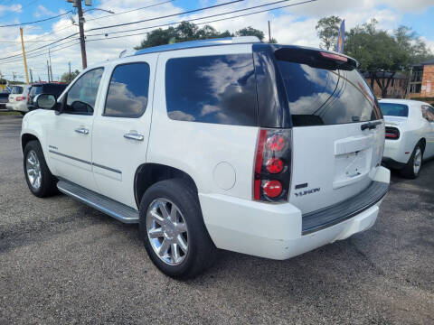 2012 GMC Yukon Denali