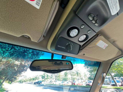 2000 Cadillac Escalade