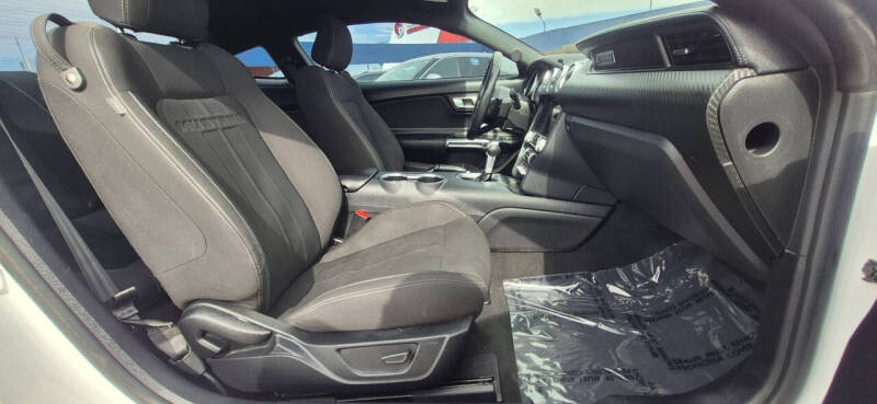 2021 Ford Mustang