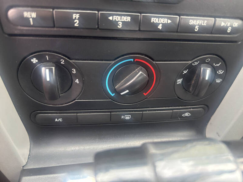 2009 Ford Mustang V6 Premium