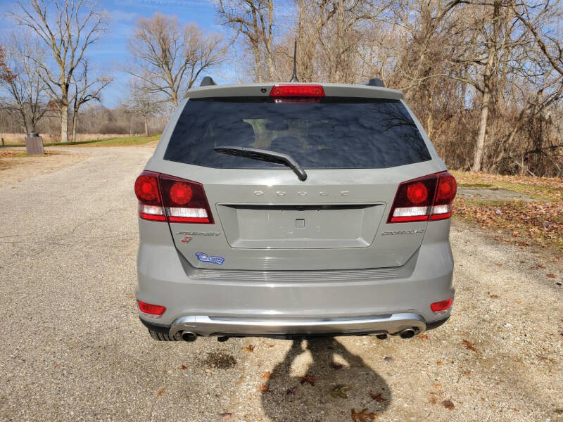 2019 Dodge Journey Crossroad