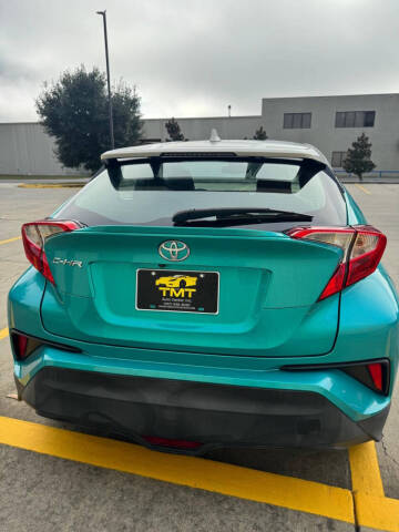 2018 Toyota C-HR XLE Premium