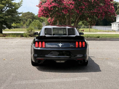 2017 Ford Mustang V6