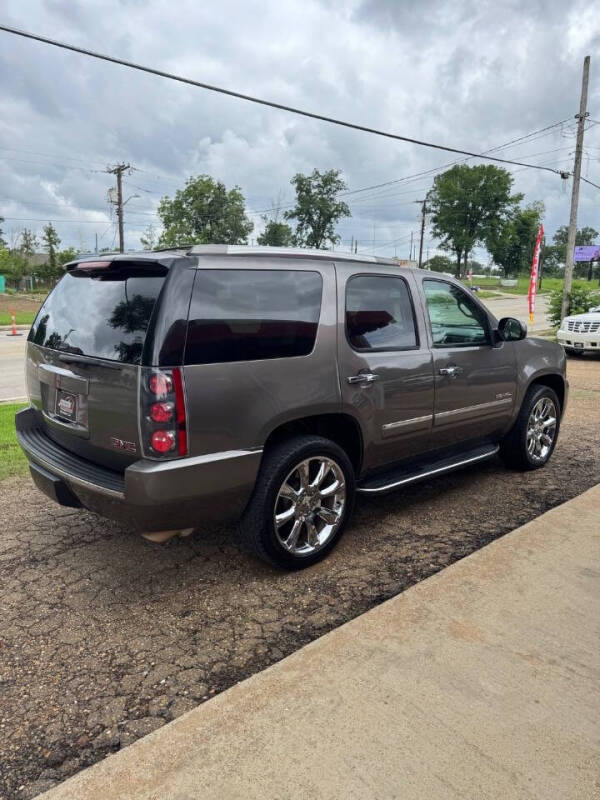 2013 GMC Yukon Denali