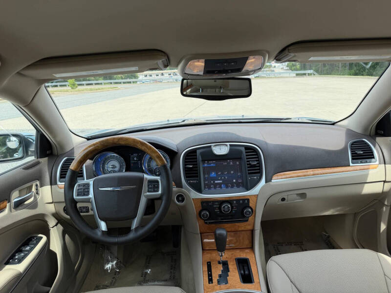 2013 Chrysler 300 C
