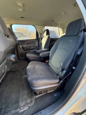 2015 GMC Acadia SLE-2