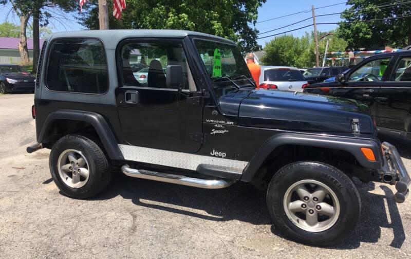 1999 Jeep Wrangler for sale at Antique Motors in Plymouth IN