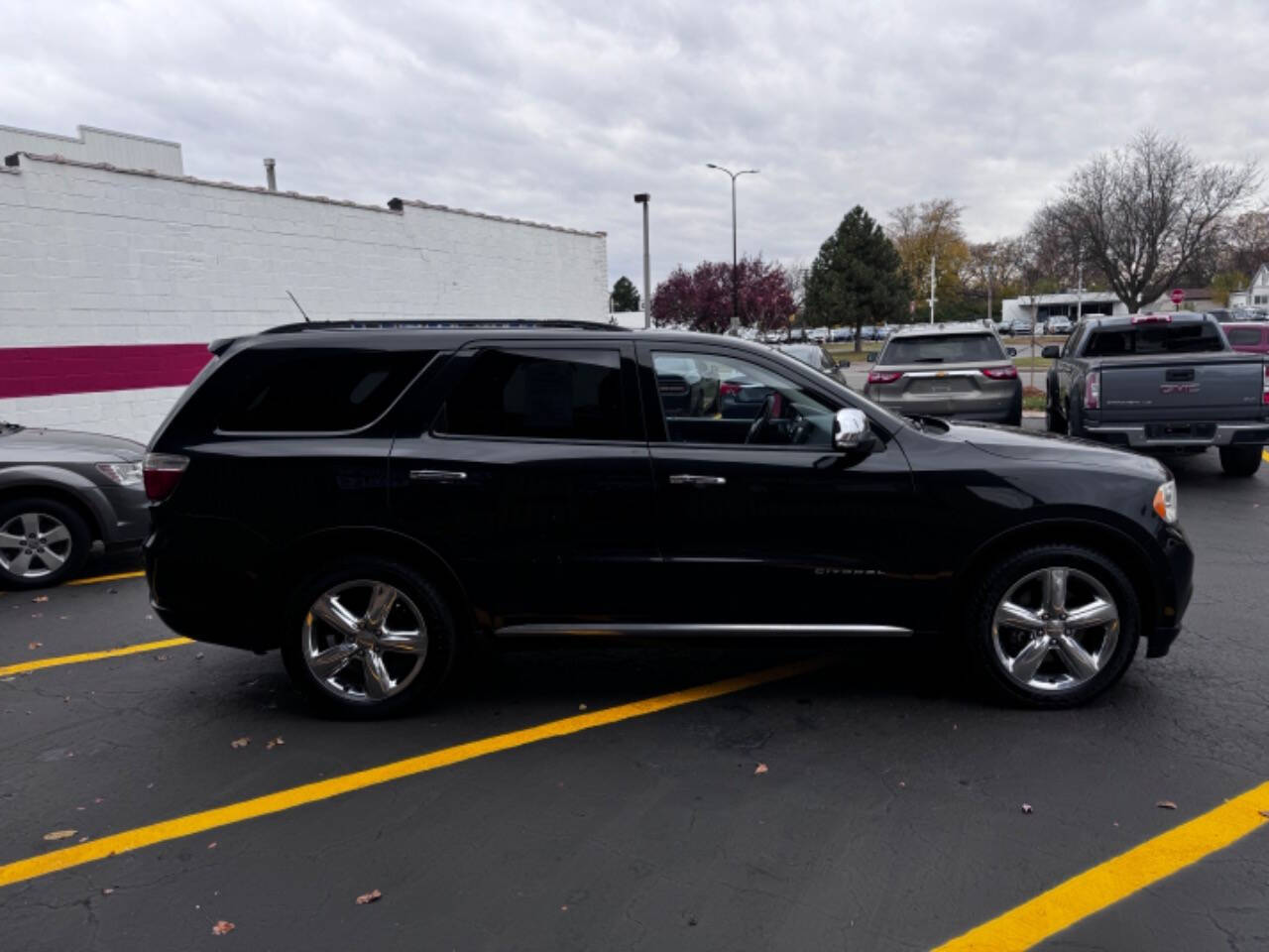 2011 Dodge Durango for sale at Dynasty Auto Sales in Eastpointe, MI