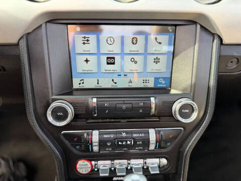 2017 Ford Mustang EcoBoost Premium