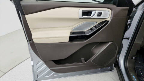 2021 Ford Explorer Platinum