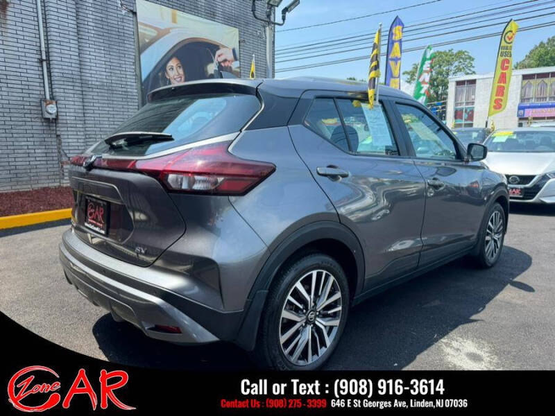 2021 Nissan Kicks SV